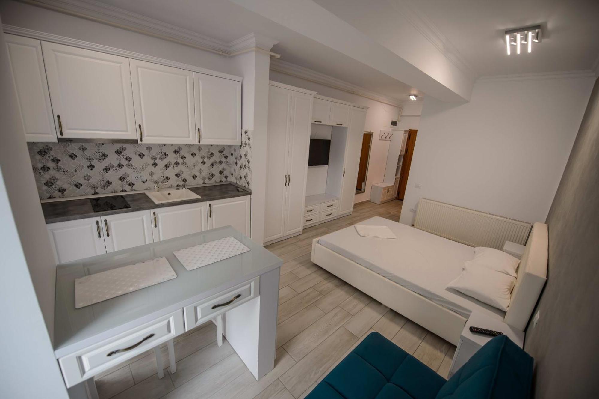 Solid Residence Mihai Mamaia Bagian luar foto